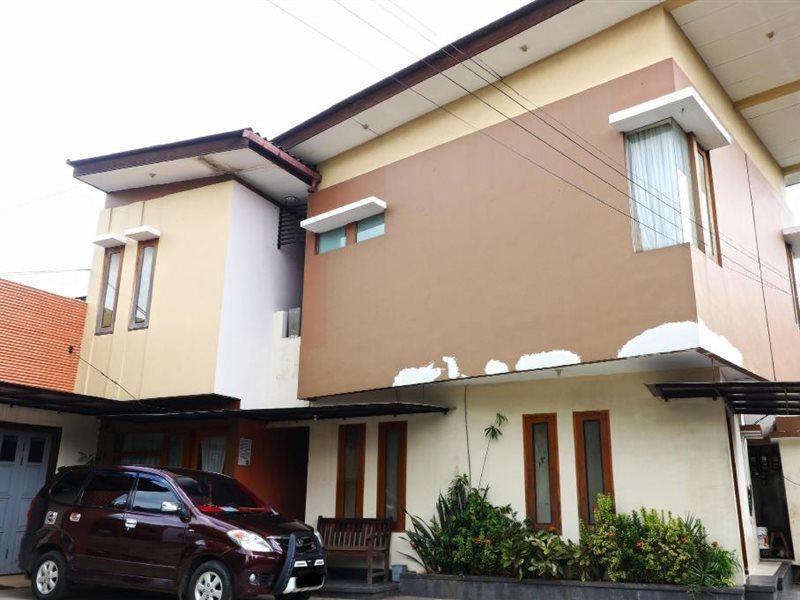 Bedur Homestay Syariah Bekasi Eksteriør billede