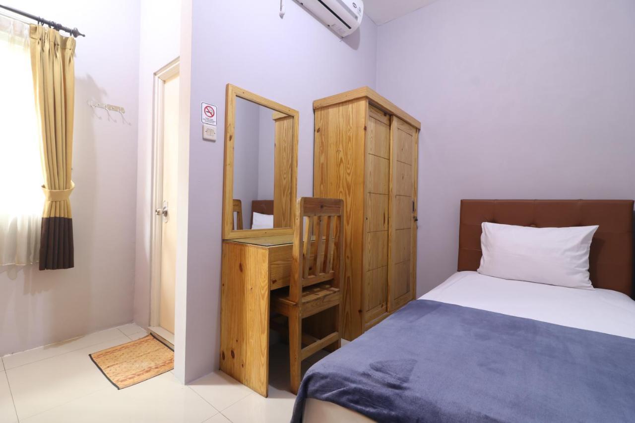 Bedur Homestay Syariah Bekasi Eksteriør billede