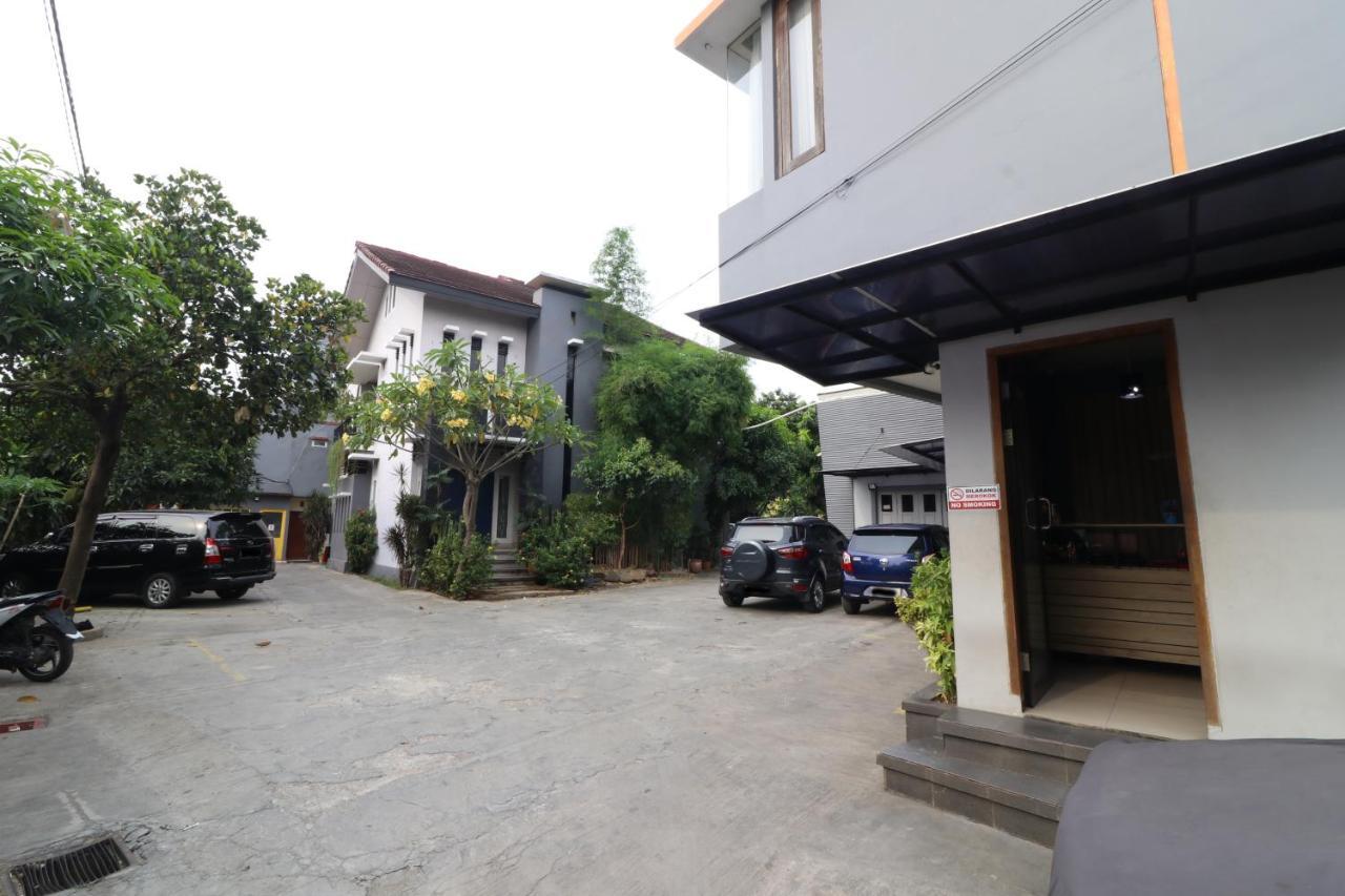 Bedur Homestay Syariah Bekasi Eksteriør billede